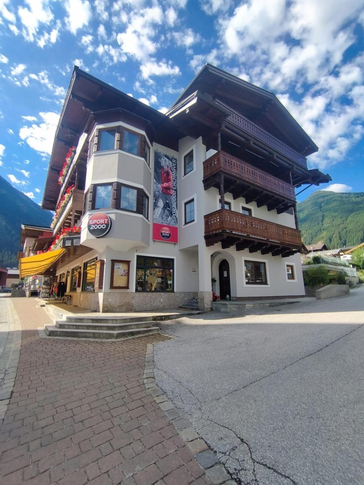 Pension Lachmayer Krimml Exteriör bild